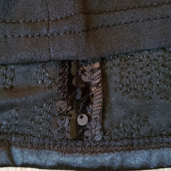 Romeo & Juliet Little Black sequin dress - Picture 7 of 13